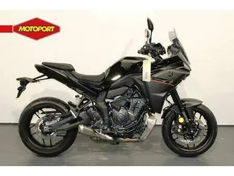 yamaha tracer 7 y-amt zwart
