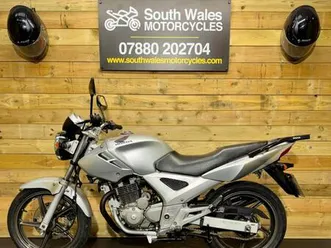 honda cbf250 / 2006 model / only 14.7k miles