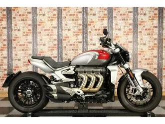 2022 triumph rocket 3 r - only 1,392 miles - stunning example!