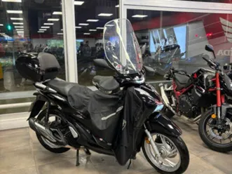 honda sh 125 – version top box