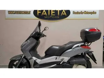 vendo yamaha x-max 250 (2007 - 09) usata a roma (codice 9928247) - moto.it