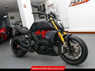 2019 '19 ducati diavel 1260s. öhlins, brembo, hp corse exhaust, stunning £12,395