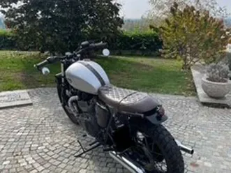 triumph bonneville t100 argento