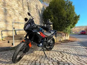 ktm 790 adventure ez 04/2024 nur 4180km mit akrapovic
