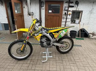 suzuki rmz 250 ccm + hänger
