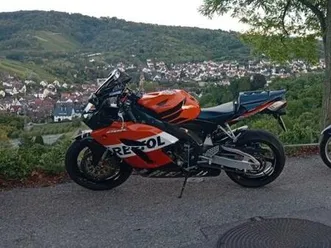honda cbr 1000 sc 57