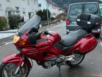 honda deauville nt 650