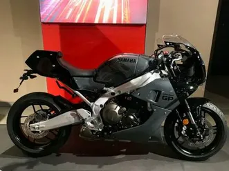 yamaha xsr900 gp black weeks/ zubehör/ my24