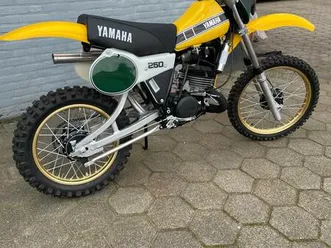 yamaha yz250-1981 classic motocross twinshock