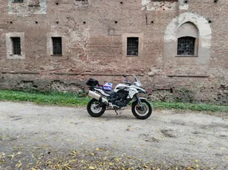 benelli trk 502 x