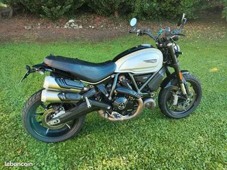 ducati 1100 scrambler