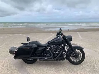 special full black moteur 114