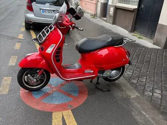 vespa gts