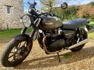 triumph street twin 900