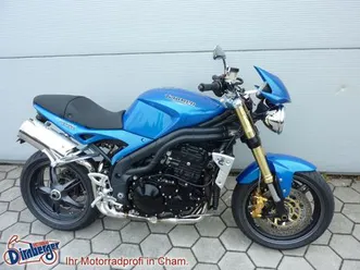 triumph speed triple 1050 aus frauenhand top zustand