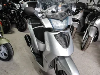 kymco people 200 →