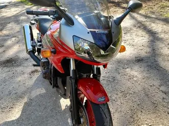 moto kawasaki zrx 1200 s