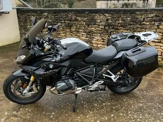 bmw r 1250 rs triple black