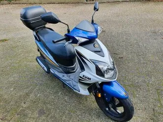 ② sym jet 4 scooter
