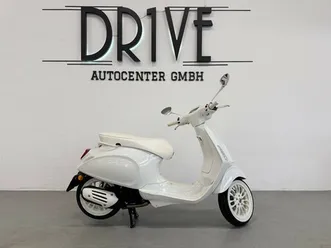 vespa 125 sprint justin bieber edition