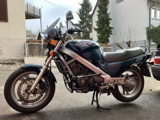 honda ntv 650 (rc 33)