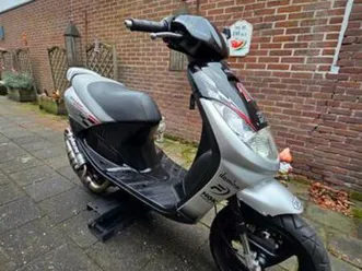 peugeot vivacity 70cc! geel kenteken! 2takt! nieuw blok! zip — scooters | peugeot — marktplaats
