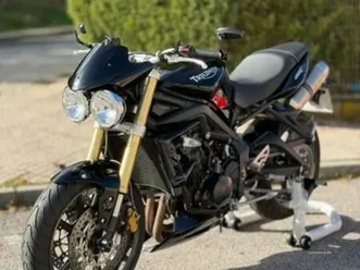 triumph - steet triple