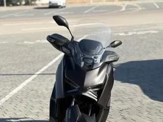 yamaha - xmax 300 tech max