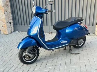 ? vespa gts 125 – 2011 – bleu métallisé – pneus neufs – ct ok