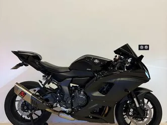 yamaha r7