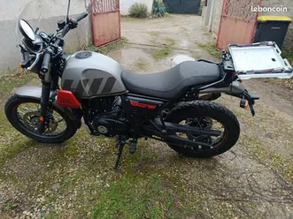 royal enfield scram 411 + accessoires