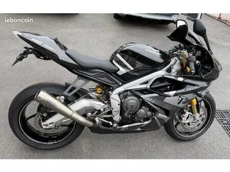 triumph 765 daytona moto2