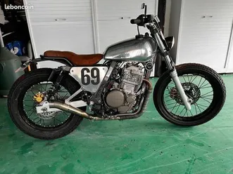 moto honda flat track