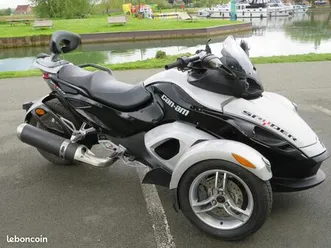 spyder can am rs