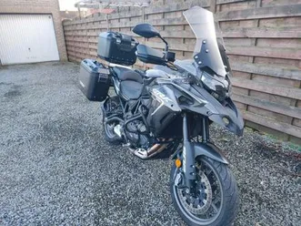 ② benelli trk 502 bij 2023