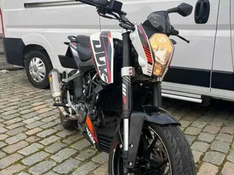 ② ktm duke 125