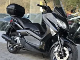 yamaha x-max 250