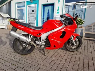 triumph 955 sprint st lieferung ist möglich