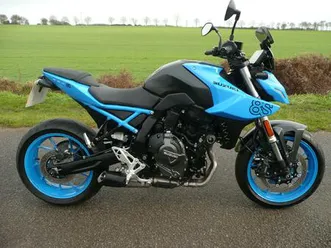 suzuki gsx-8s 800 euro 5 776 cc