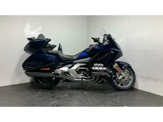 honda gl1800 gold wing abs dct honda goldwing gl1800d tour (19my) 1833 cc