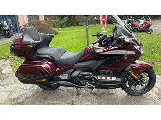 vendo honda gl 1800 gold wing tour 50° anniversario (2025 - 26) usata a legnano (codice 9928658) - moto.it