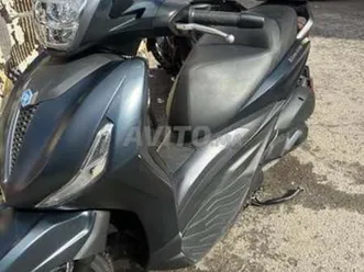 piaggio beverly 2022