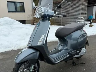 vespa primavera touring 125 ccm - wie neu, nur 791km