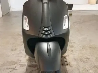 vespa vespa gts 125 super tech 4790km von 4/23