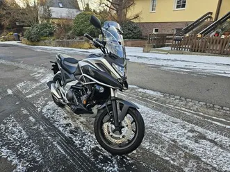 honda nc 750x, dużo dodatków oem, 2022rok,7407km, stan jak nowa, warto zielona góra
