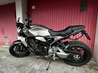 honda cb1000r