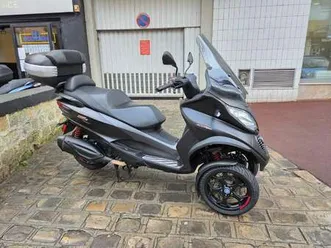 piaggio mp3 400