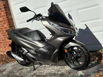 2019 honda pcx 150 cc scooter, nice!