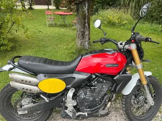 fantic caballero 700 scrambler - rot/schwarz