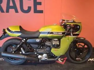 moto guzzi v7 iii special (2023)